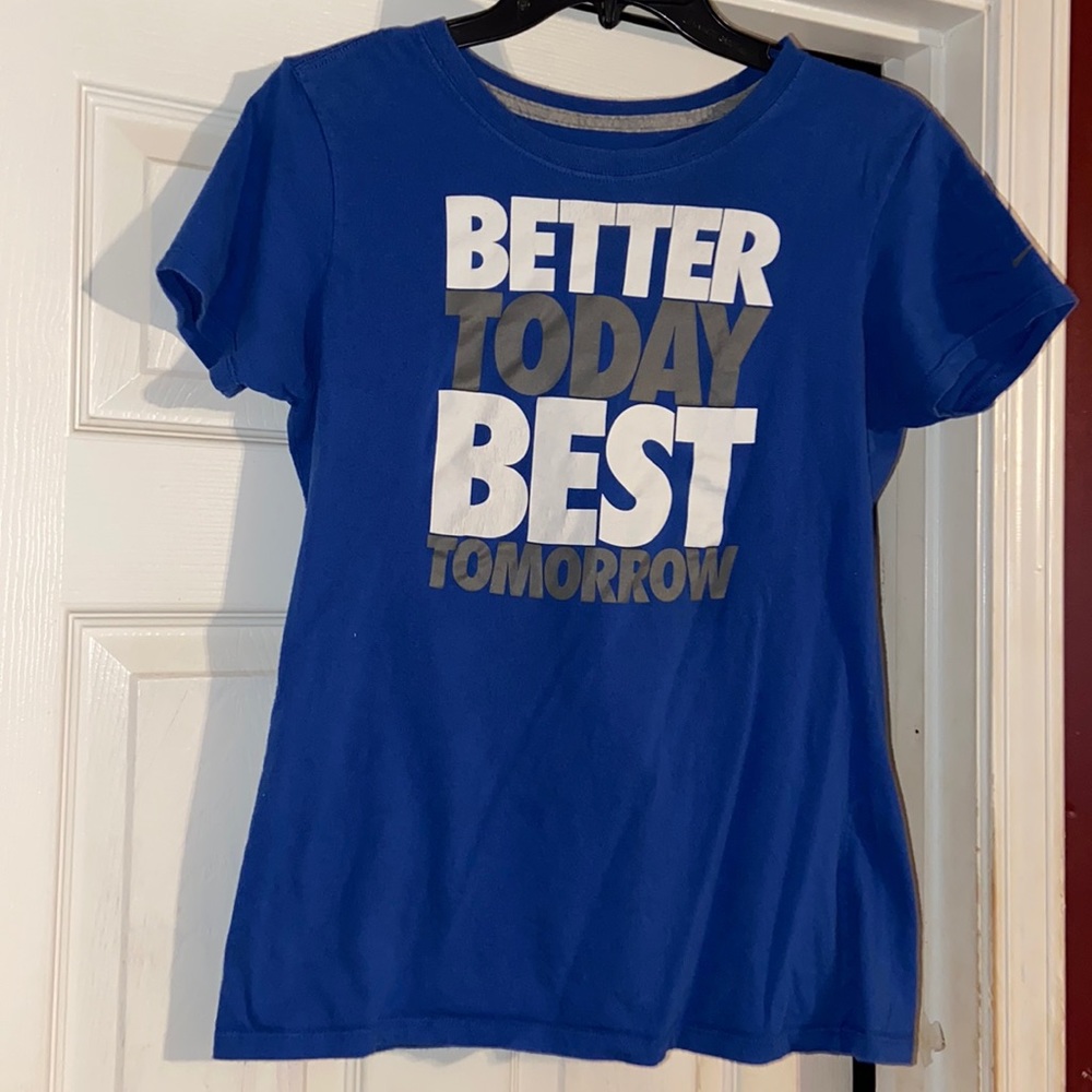 Women’s Nike Tee